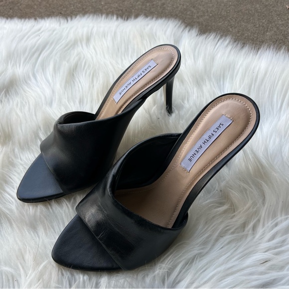 Saks Fifth Avenue Shoes - Saks Fifth Avenue Black Leather Asymmetrical Heeled Open Toe Pumps